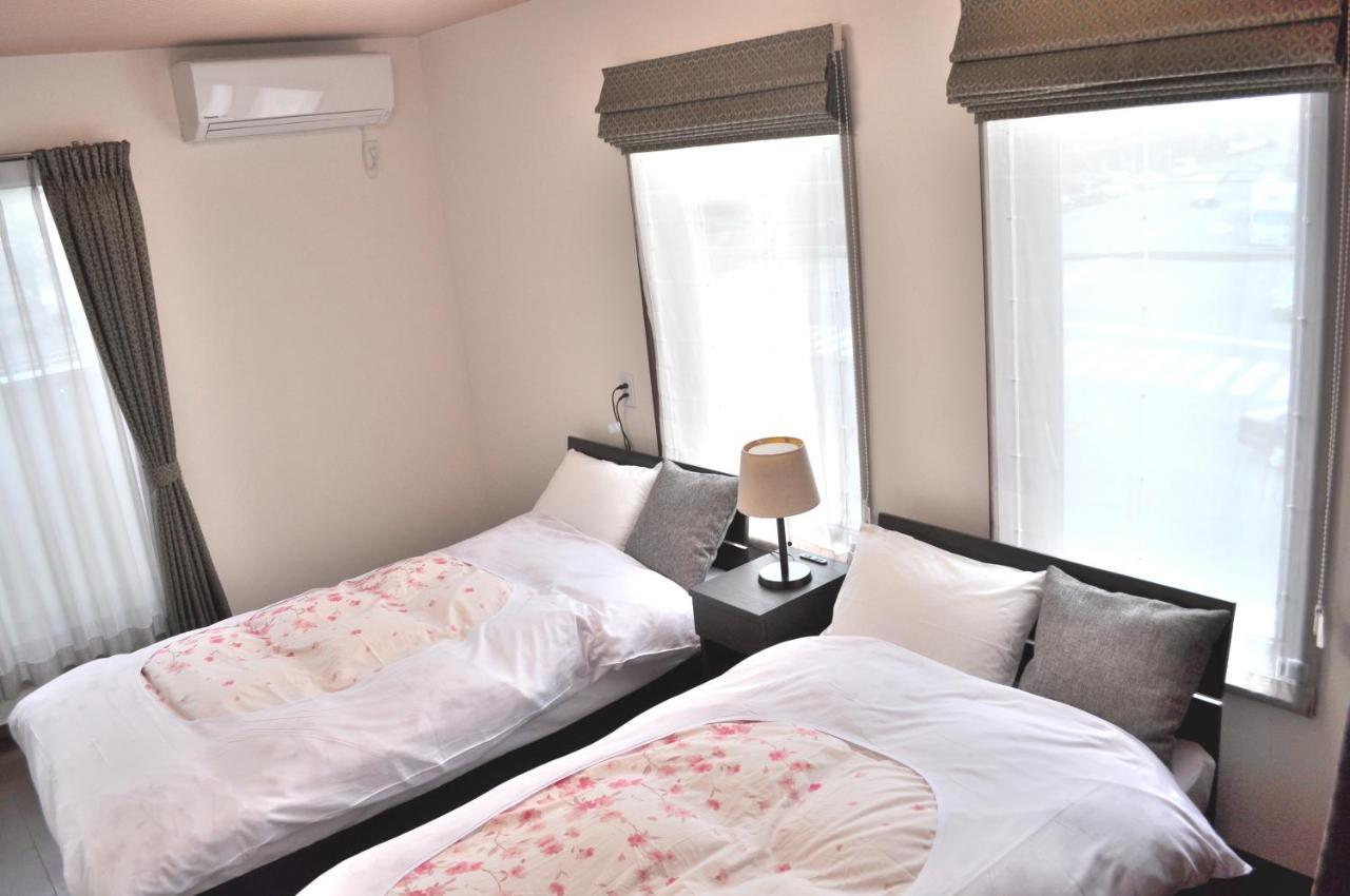 Kamon Inn Higashiyama Shichijo เกียวโต ภายนอก รูปภาพ